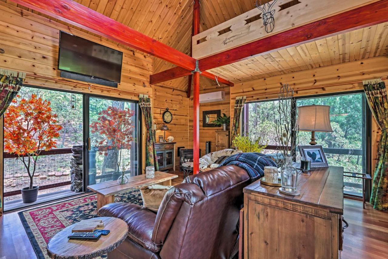 Romantic Strawberryandpine Studio Cabin With Deck! Экстерьер фото