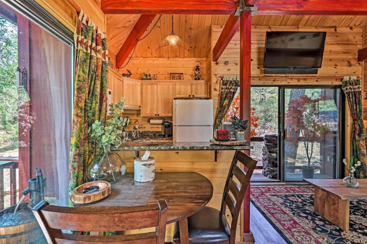 Romantic Strawberryandpine Studio Cabin With Deck! Экстерьер фото