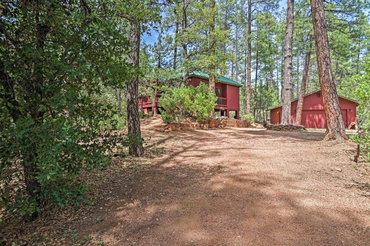 Romantic Strawberryandpine Studio Cabin With Deck! Экстерьер фото