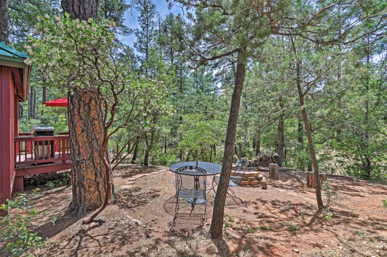 Romantic Strawberryandpine Studio Cabin With Deck! Экстерьер фото